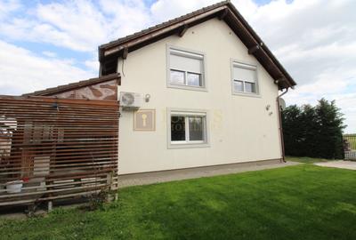 Duplex cu 5 camere cu Canalizare în Moșnița Veche - 2