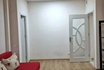 Apartament cu 2 camere decomandat, mobilat în Păcii - 2