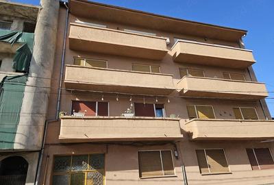 Apartament cu 3 camere decomandat în Central - 8
