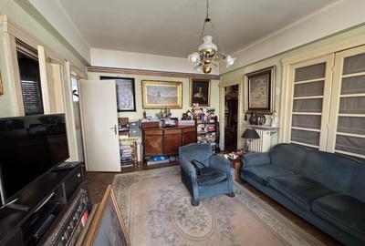 Vanzare apartament trei camere Universitate metrou perfect pentru Airbnb Vanzare apartament trei camere Universitate metrou perfect pentru Airbnb - 2