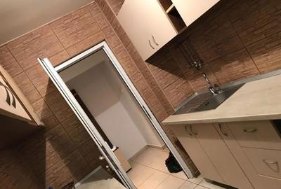 Apartament cu 3 camere decomandat în Alexandru Obregia - 6