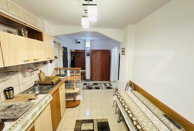 Apartament cu 2 camere, decomandat, etaj 2/4, Valea Rosie - Sarari - 3