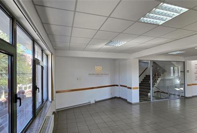 Cladire Birouri - Langa Primaria Suceava! De Inchiriat! 0727 - 4