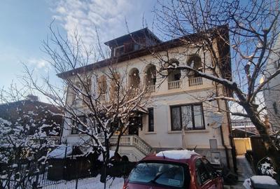 Direct Proprietar Barbu Vacarescu-Lac Tei vila unicat S+P+1+M 314MP COMISION 0% - 1