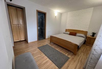 Casă cu 19 camere în Durău - 2
