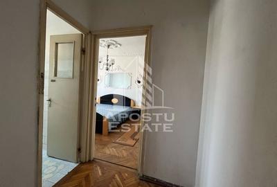 Apartament cu 3 camere, decomandat, situat in zona Sagului - 6