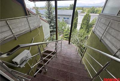 Apartament cu 3 camere decomandat în Central - 16