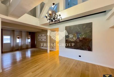 Apartament cu 5 camere decomandat, mobilat în Capitale