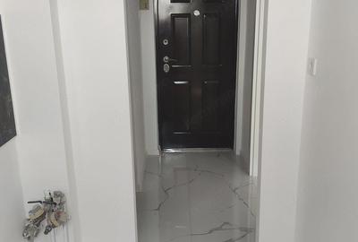 Apartament cu 2 camere semidecomandat în Central - 1