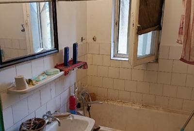 Apartament cu 2 camere semidecomandat în Central - 1