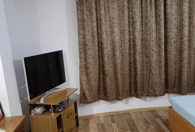 Apartament cu 3 camere decomandat în Schitu - 4