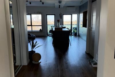 Apartament cu 3 camere decomandat în Lacul Tei - 1