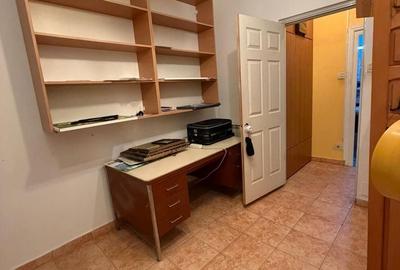 Casă cu 7 camere cu Canalizare în Tomis II - 6