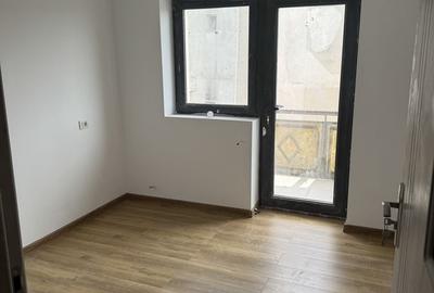 Apartament cu 4 camere decomandat în Nord - 3
