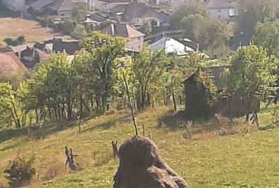 Teren de 1100 mp, în Central - 2