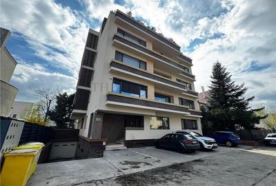 Apartament cu 3 camere decomandat, mobilat în Pipera