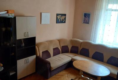 Apartament cu 3 camere decomandat în Central - 2