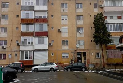 3 camere - Complexul Studentesc -Bld. Corneliu Coposu - 1