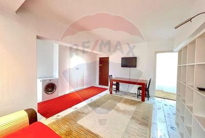 Apartament cu 2 camere de vanzare in Calea Victoriei nr 1 - 5