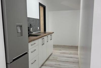 Apartament luxos 2 camere decomandat la doar 2 km de Umf - 3