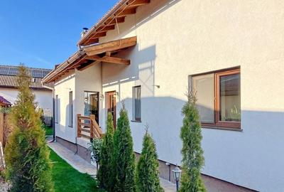 Vânzare Casă Sânpetru - 24