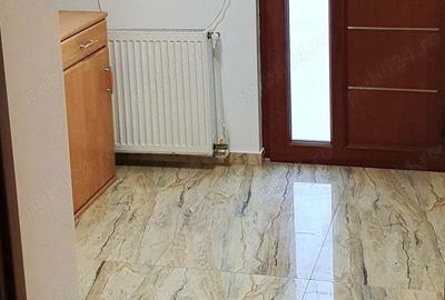 Casă cu 6 camere cu Teren 350 Mp în Râșnov - 3