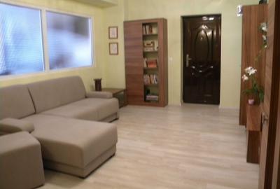 Apartament cu 4 camere decomandat în Lotrioara - 1
