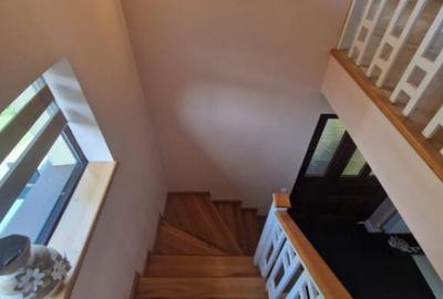 Casă cu 5 camere cu Teren 300 Mp în Central - 3