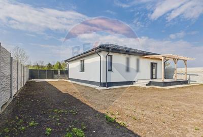 Casă cu 4 camere cu Teren 508 Mp în Sud-Vest - 3