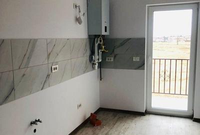 1 camera bucatarie inchisa la 4 minute de hotel IQ - 4