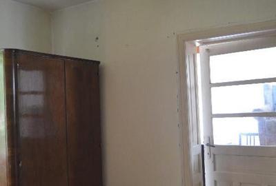 Casă cu 5 camere cu Teren 1925 Mp în Bran - 2