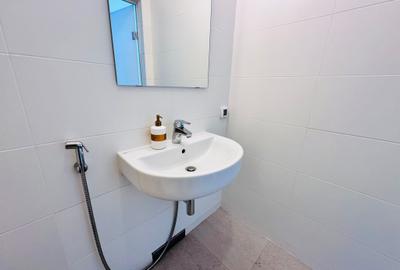 Apartament cu 2 camere semidecomandat, mobilat în Polonă - 8