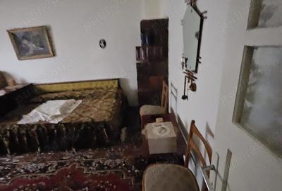 Casă cu 4 camere cu Teren 1268 Mp în Central - 4