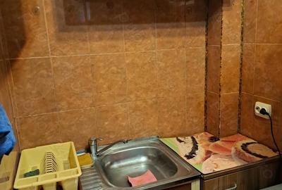 Garsonieră semidecomandată în Central - 1