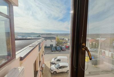 Apartament cu 2 camere semidecomandat, mobilat în Valea Lupului - 7