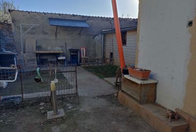 Casă cu 2 camere în Central - 1