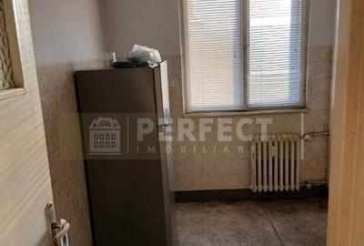 2 camere semidecomandat, Democratiei,PRET 42000 euro! - 7