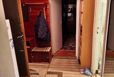 Vand apartament zona Torontalului Str. Brandusei - 15