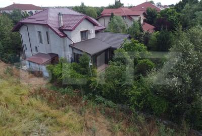 Vila de vanzare, cu 6 camere, 230 mp, zona Samurcasi - 9