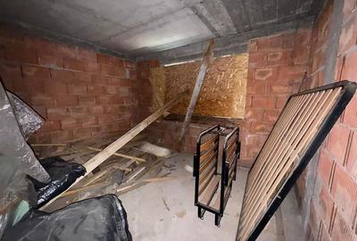 Casa P+1 la rosu (caramida) de vanzare in Golesti - 10