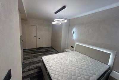 Apartament cu 2 camere decomandat în Tractorul - 7