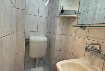 Apartament cu 4 camere decomandat, mobilat în Circumvalațiunii - 2