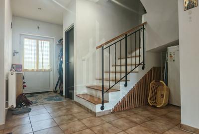 Duplex cu 4 camere cu Canalizare în Șelimbăr - 9