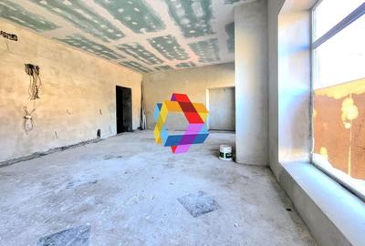 Spatiu cu vad pietonal intens - 65 mp # plus-imo.ro - 2