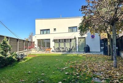 Vila Vanzare cu Priveliste Deosebita - Zona Ultracentrala - 18