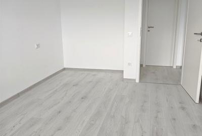 Apartament cu 2 camere decomandat în Tractorul - 7