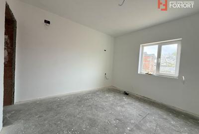 Duplex cu 3 camere cu Canalizare în Beregsău Mare - 6