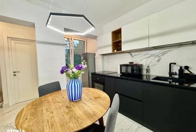 Apartament cu 2 camere decomandat în Cornișa - 4