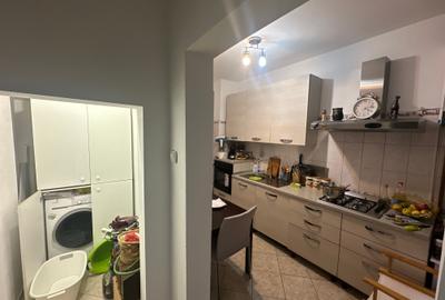Apartament cu 3 camere semidecomandat, mobilat în Calea Plevnei - 7