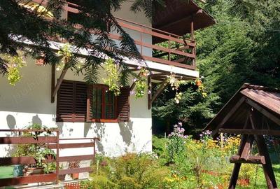 Casă cu 6 camere în Cheia - 1